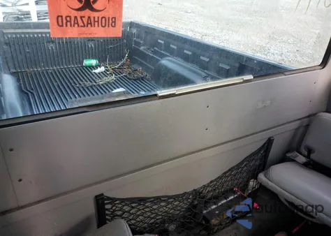 2000 Ford Ranger Super Cab from USA, damaged, VIN 1FTYR14V3YTA21262